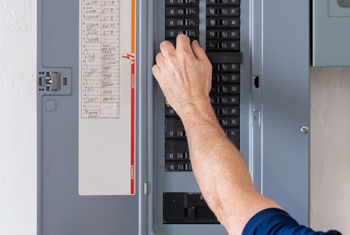 200 Amp Panel Upgrade in Brampton, ON 200 Amp Panel Upgrade in Brampton, ON