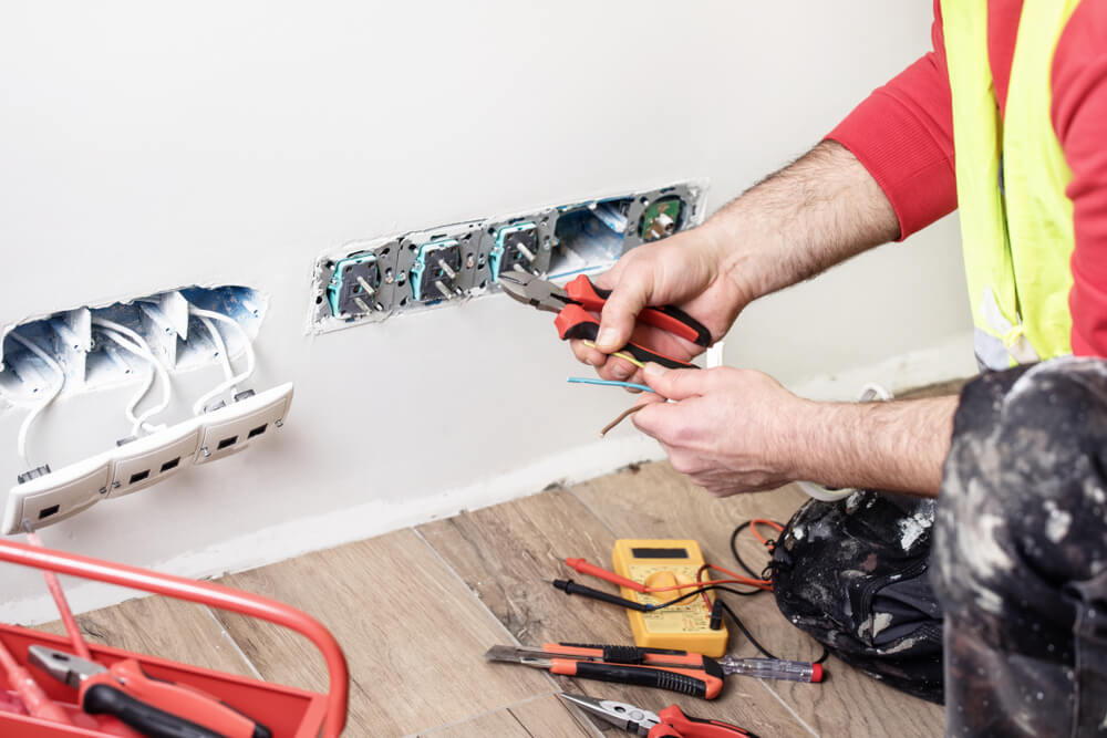 Residential Electrician in Brampton, ON